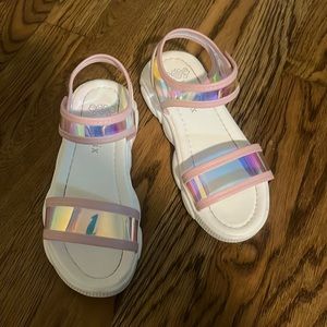 Girls Iridescent sandals